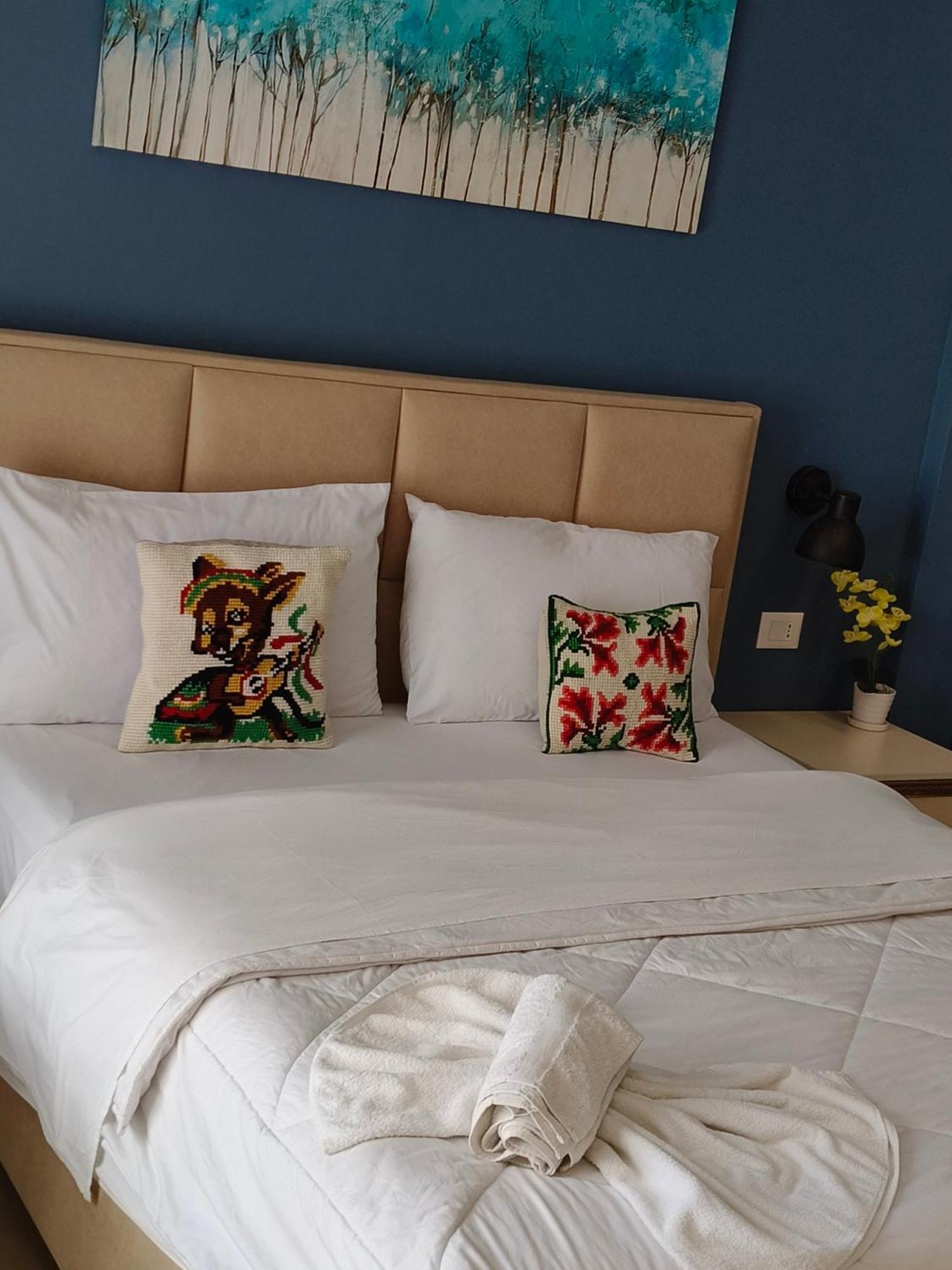 Ajilin Hotel Rooms Κορυτσά Δωμάτιο φωτογραφία