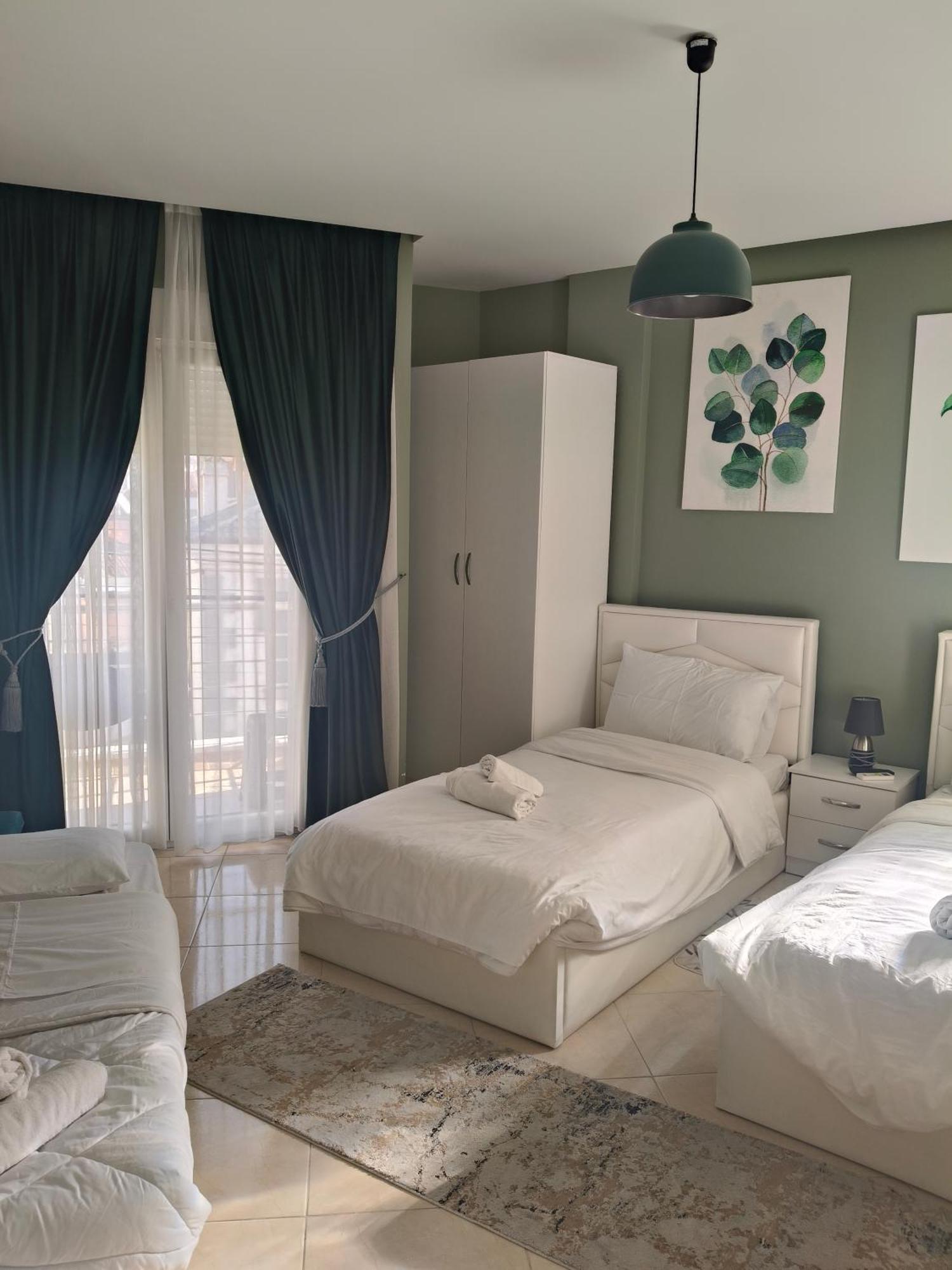 Ajilin Hotel Rooms Κορυτσά Δωμάτιο φωτογραφία